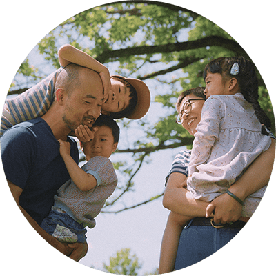 family photo of New Jersey Wedding photographer--Resonance Vision